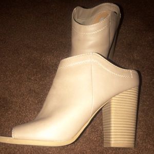 Worn three times DV peep toe mule heels